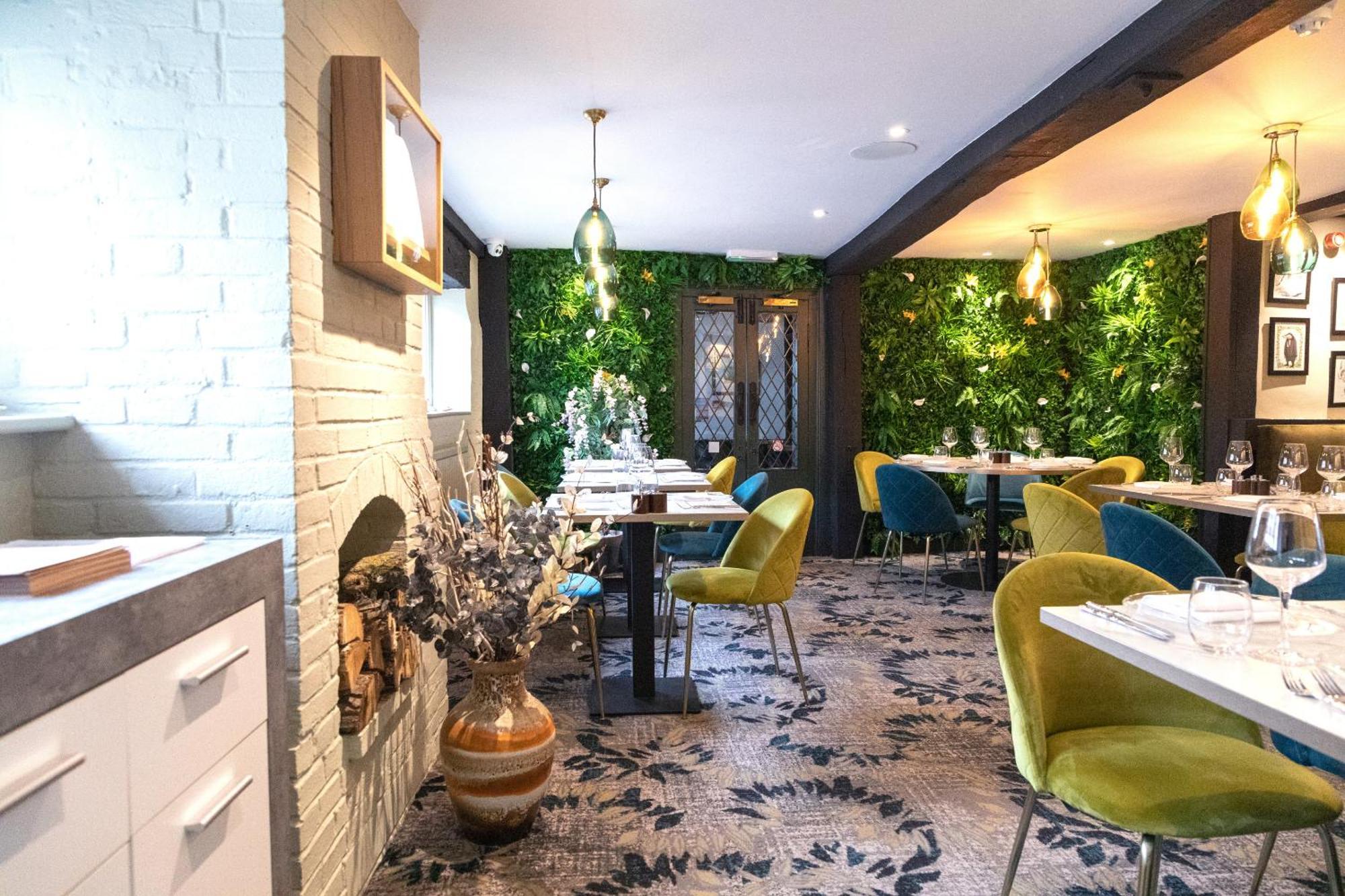 The George Hotel Pangbourne Eksteriør billede