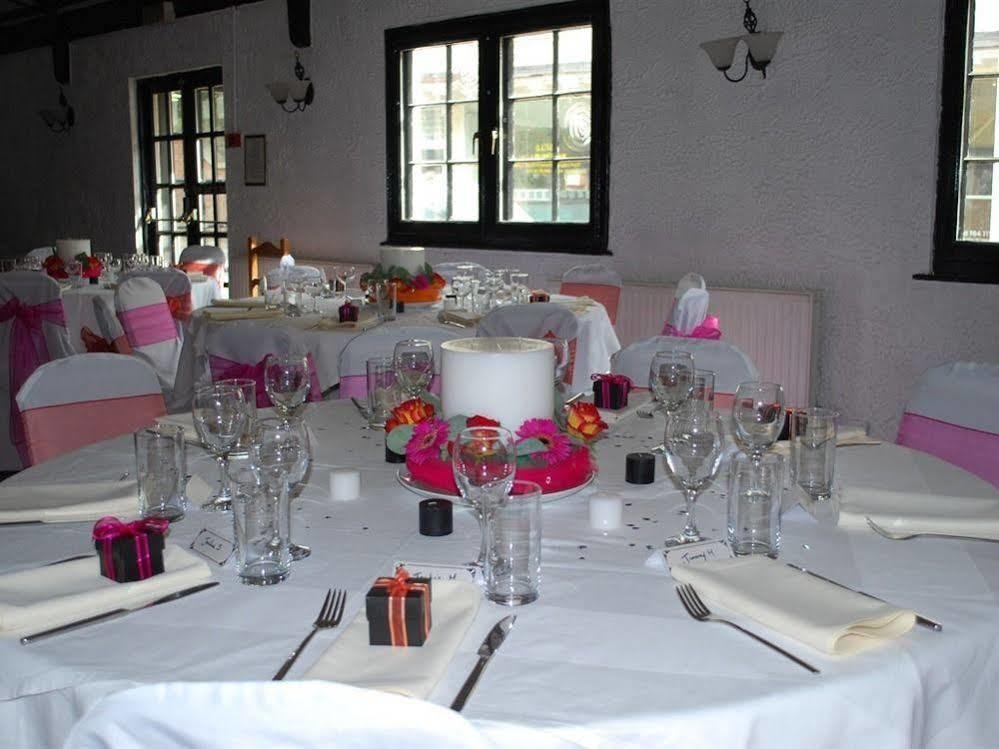 The George Hotel Pangbourne Eksteriør billede